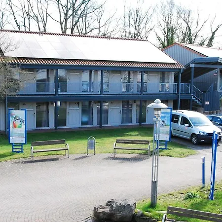 Tat Tagungs- Und Gaestehaus