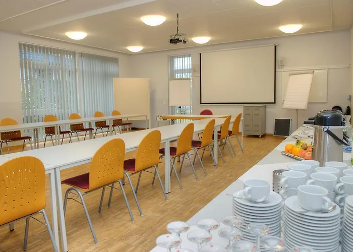 Tat Tagungs- Und Gaestehaus Inn