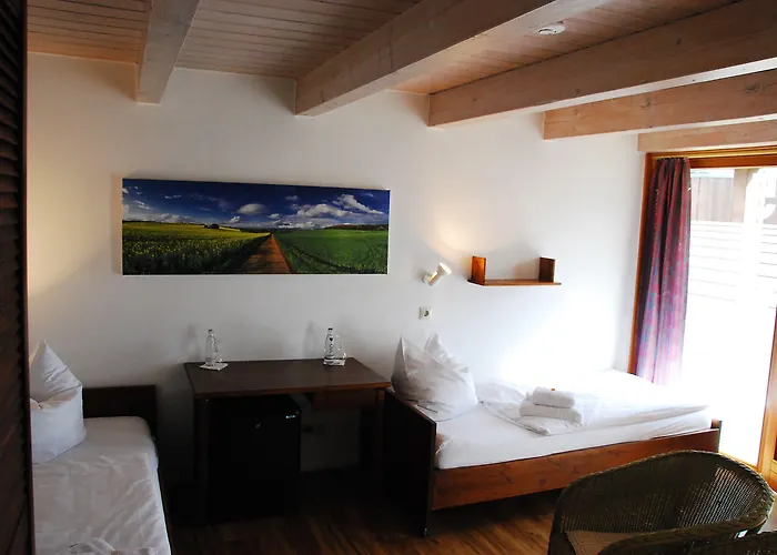 Tat Tagungs- Und Gaestehaus